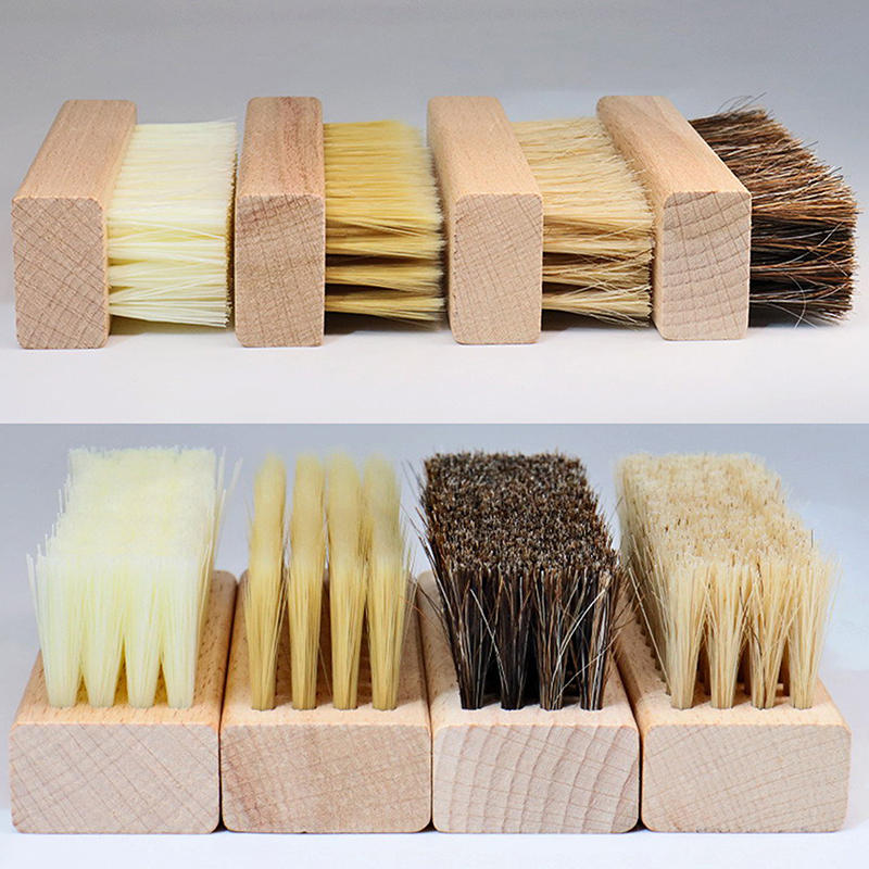 Shoe Cleaning Brush - Щетка с деревянной ручкой для чистки